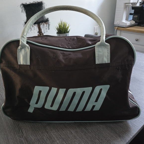 Puma Chocolate and Mint Sports Bag - Picture 1 of 5
